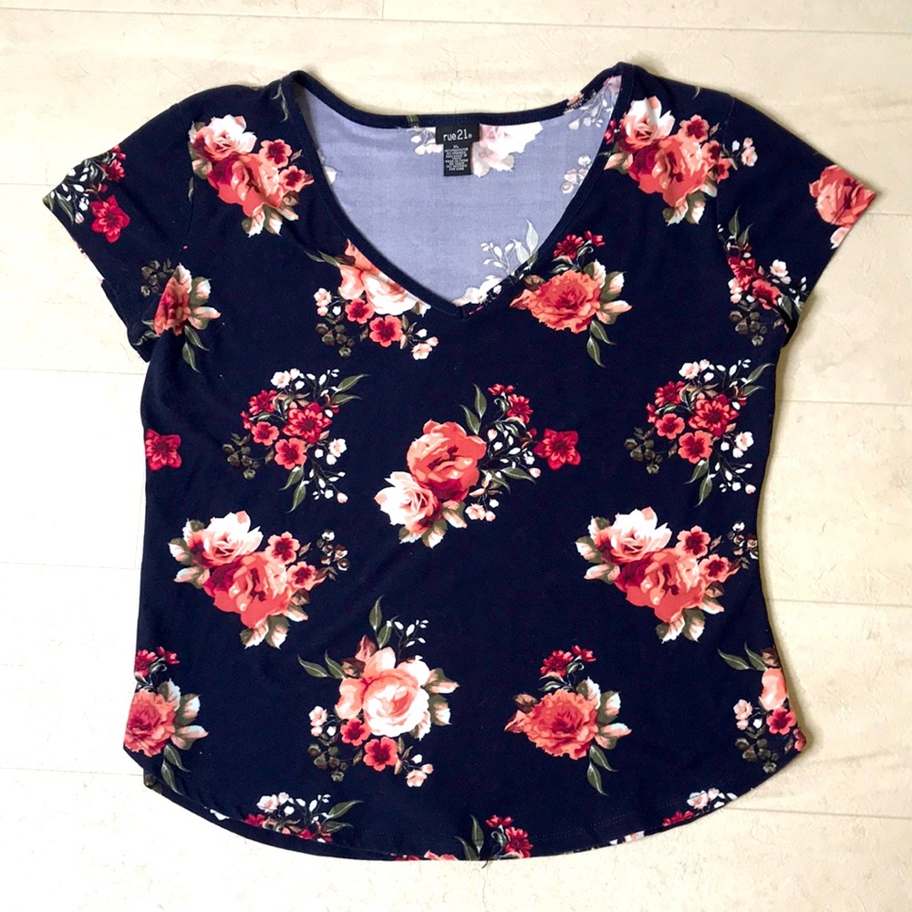 Rue 21 Shirt Sz XL Navy Blue Floral Short Sleeve